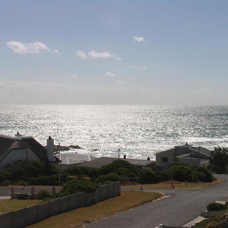 The Whale Cove Apartment Gansbaai Exterior photo
