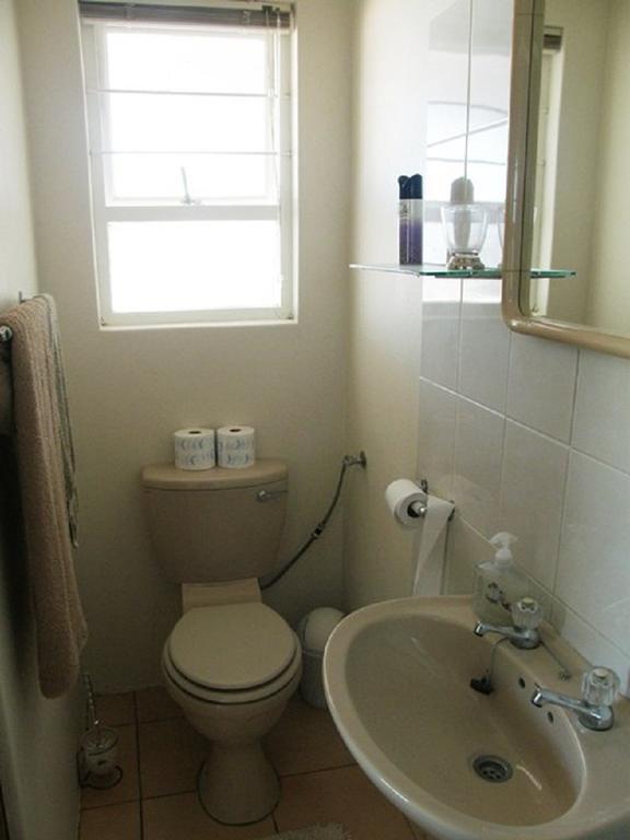 The Whale Cove Apartment Gansbaai Exterior photo