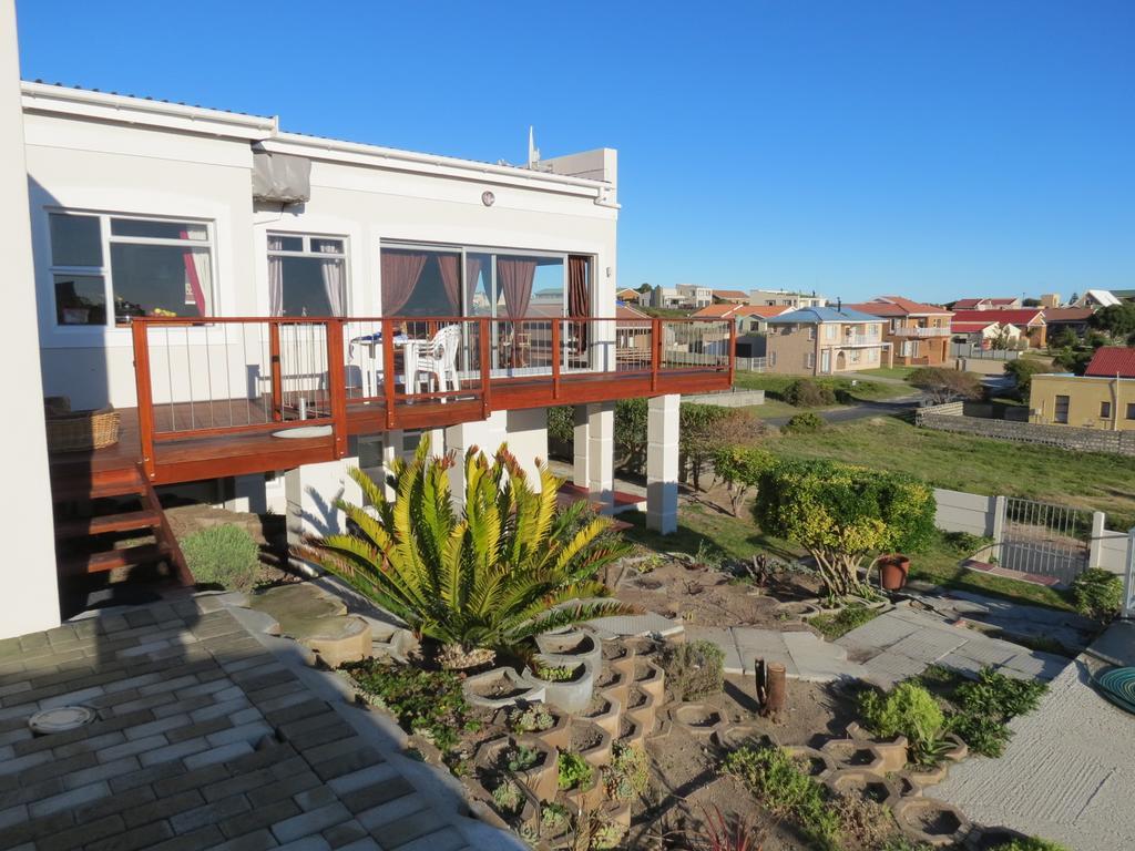 The Whale Cove Apartment Gansbaai Exterior photo